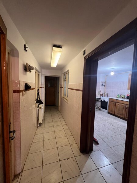 Piata Progresului, Drumul Gazarului, zona exclusiv de case si vile.