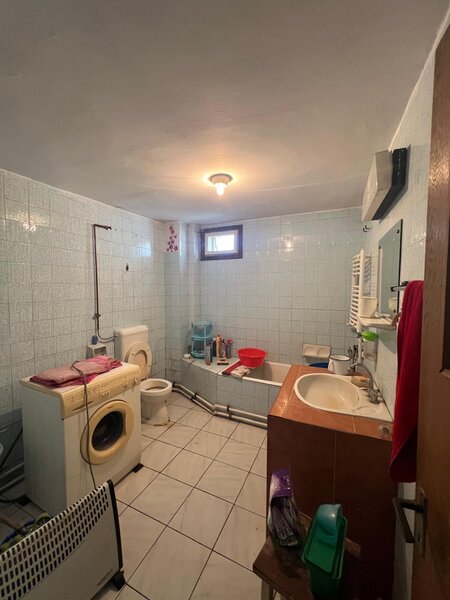 Piata Progresului, Drumul Gazarului, zona exclusiv de case si vile.